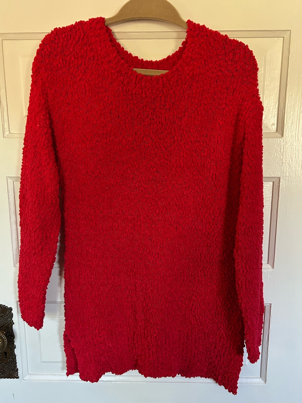 Women's Red Cozy Textured Crewneck Longer Sweater. Size Small